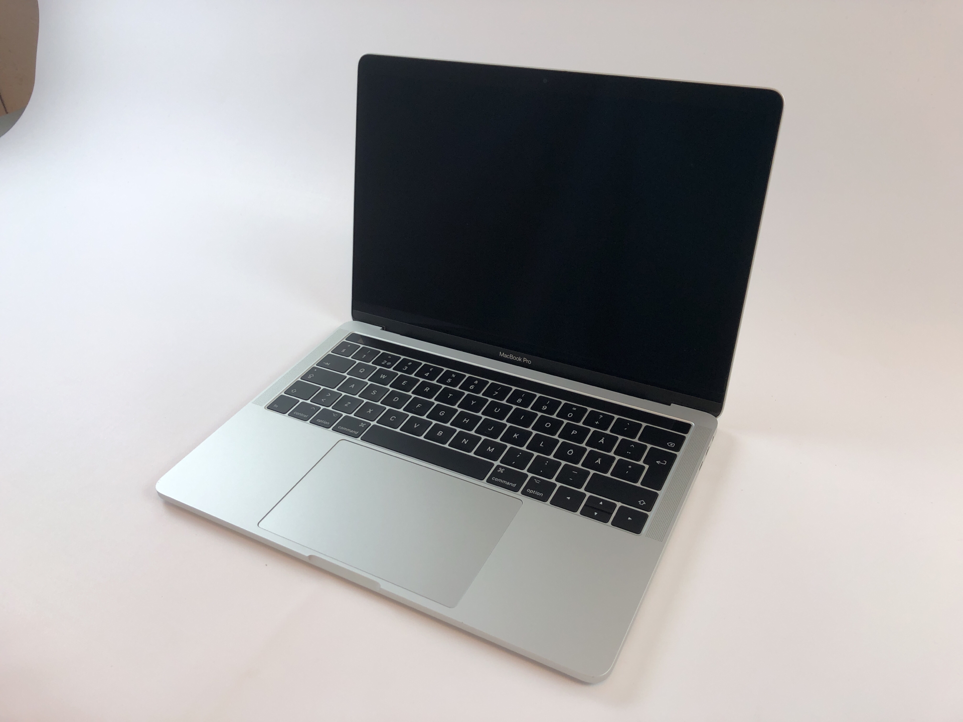 Macbook Pro 13 Touch Bar Intel Core I5 31 Ghz 8 Gb Ram 256 Gb Ssd