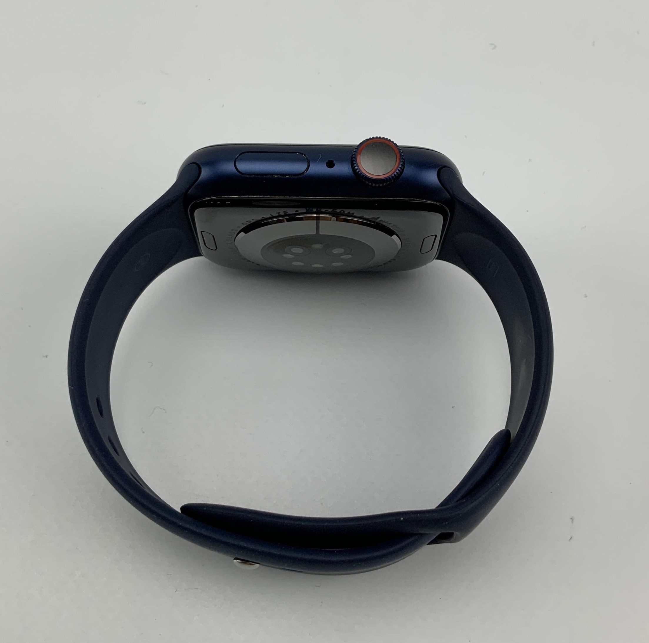 Watch Series 6 Aluminum Cellular (44mm), Blue, imagen 2